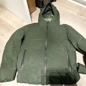 Uniqlo men's puff down jacket